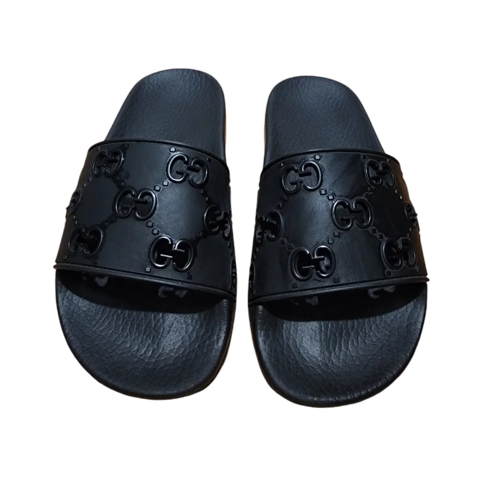 Gucci Women's Pursuit GG Slide Sandals - Picture 5 of 6